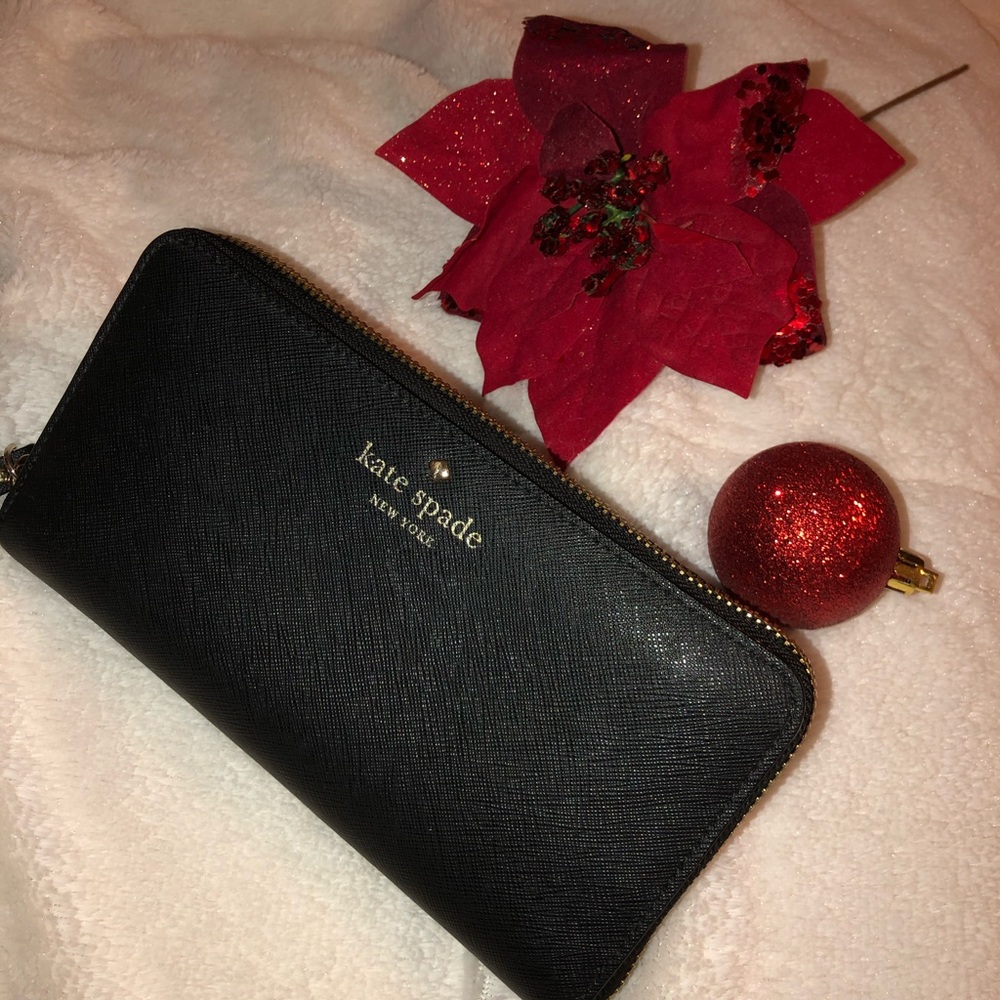 Kate spade wallet (AMAZING Xmas gift)
